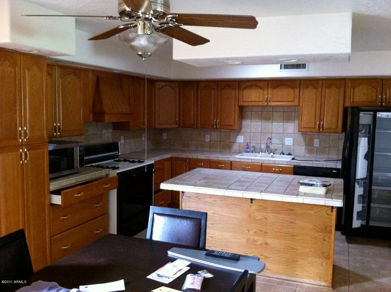 4223 E Wilshire Dr, Phoenix, AZ 85008