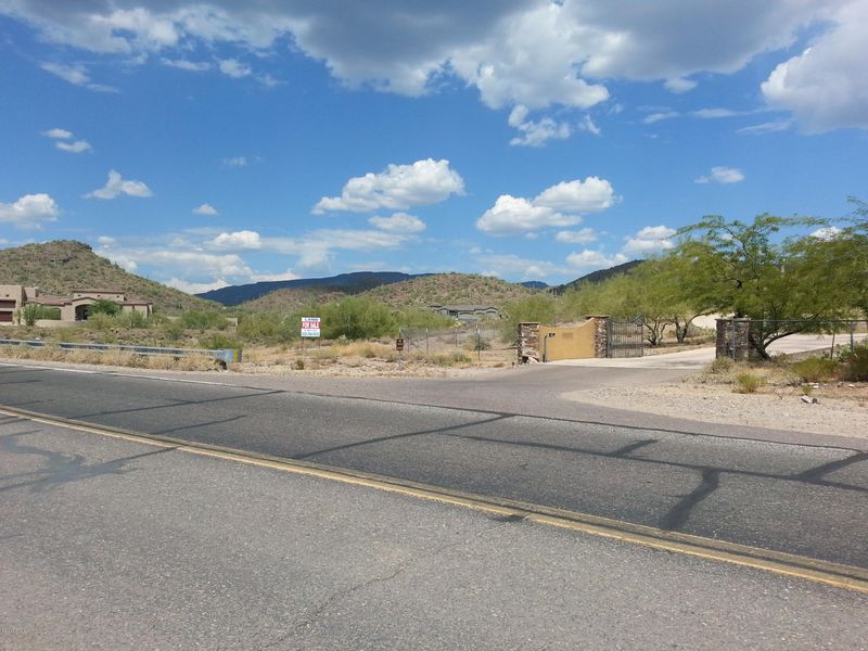 42237 N Spur Cross Rd, Cave Creek, AZ 85331