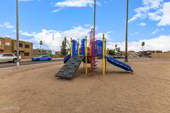 4224 46th Pl, Phoenix, AZ 85040