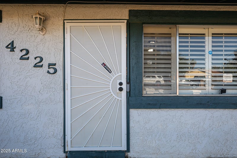 4225 Griswold Rd, Phoenix, AZ 85051