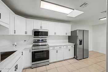 4225 33rd Dr, Phoenix, AZ 85017