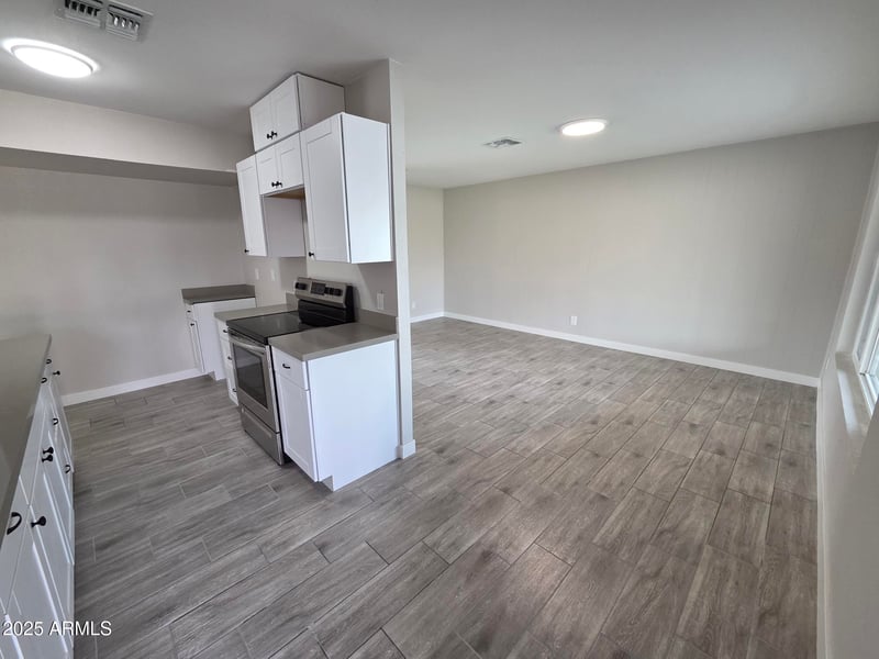 4226 Citrus Way, Phoenix, AZ 85019