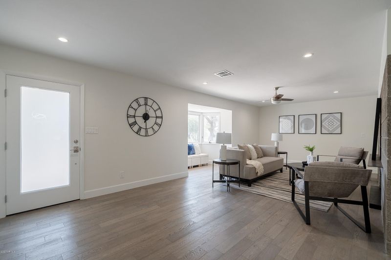 4226 E Palo Verde Dr, Phoenix, AZ 85018