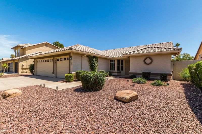 4227 E Vista Dr, Phoenix, AZ 85032