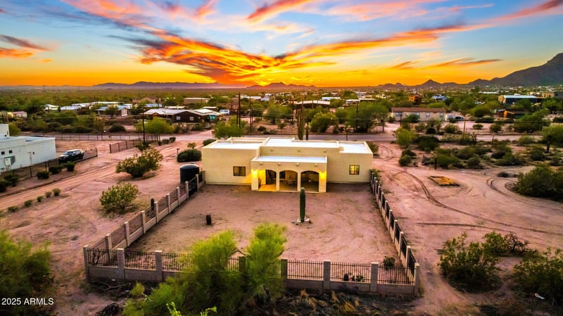 4227 Idaho Rd, Apache Junction, AZ 85119