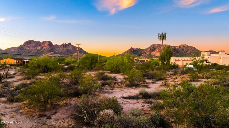 4227 Idaho Rd #-, Apache Junction, AZ 85119