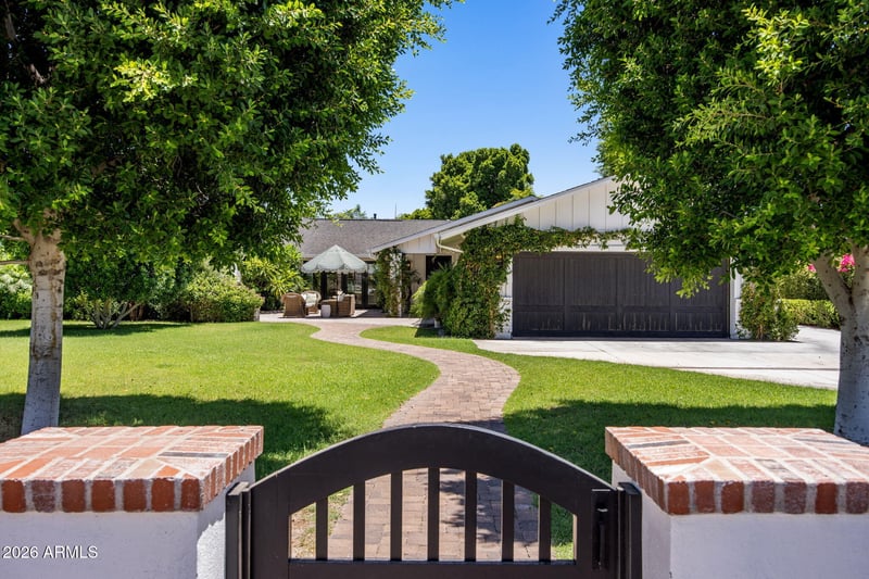 4227 Jokake Dr, Scottsdale, AZ 85251