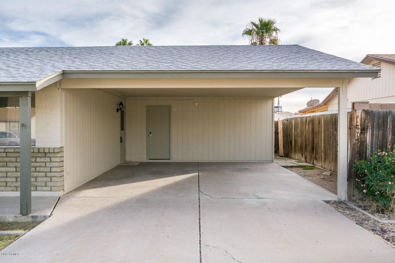 4227 W Paradise Dr, Phoenix, AZ 85029