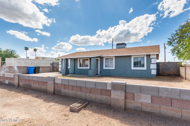 4228 19th Pl, Phoenix, AZ 85040