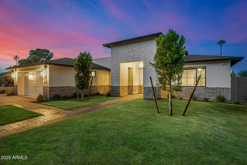 4228 Avalon Dr, Phoenix, AZ 85018