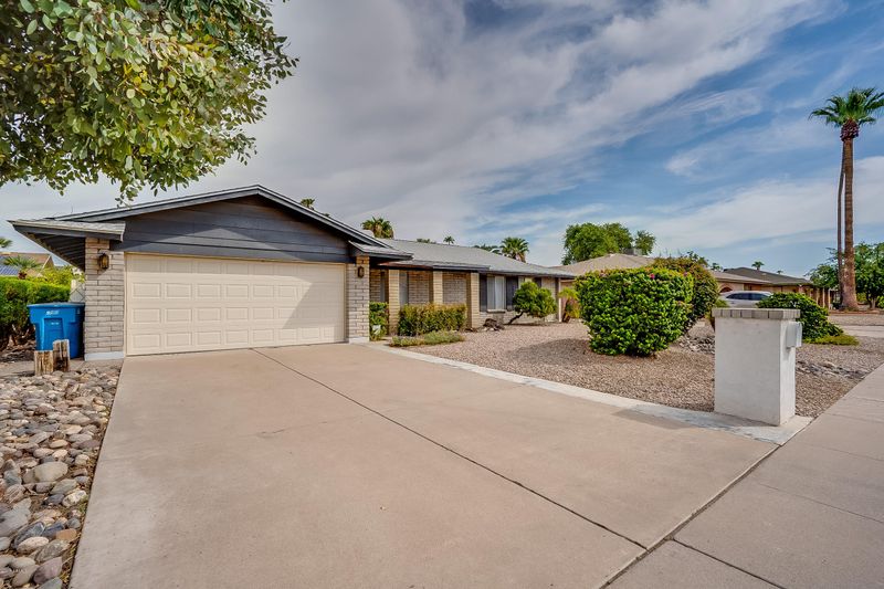 4228 W Redfield Rd, Phoenix, AZ 85053