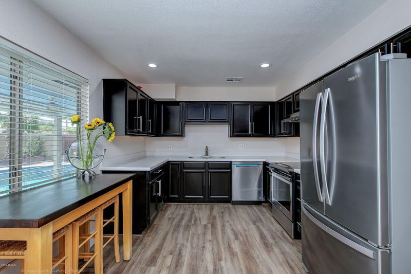 4229 E Jicarilla St, Phoenix, AZ 85044