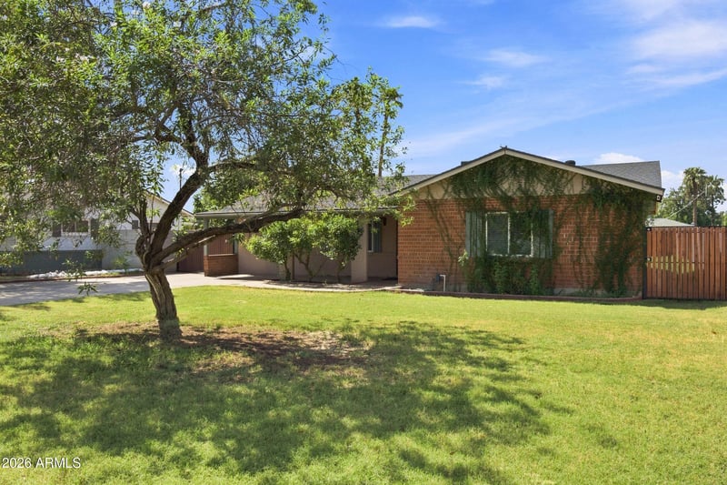 4229 E Wilshire Dr, Phoenix, AZ 85008
