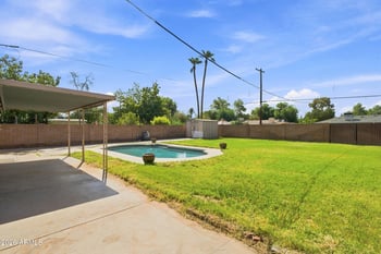 4229 E Wilshire Dr, Phoenix, AZ 85008