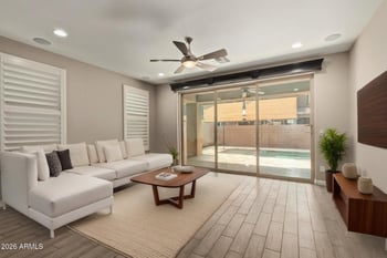 4229 Mesquite St, Gilbert, AZ 85296