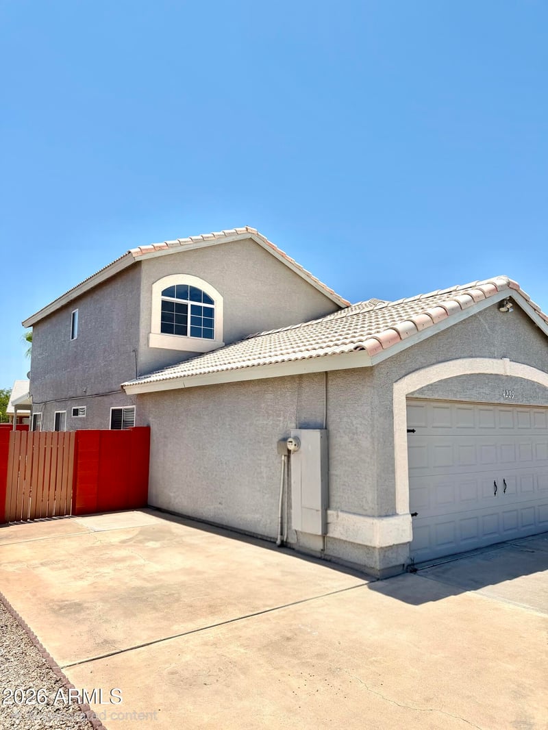 4229 W Camino Vivaz St, Glendale, AZ 85310