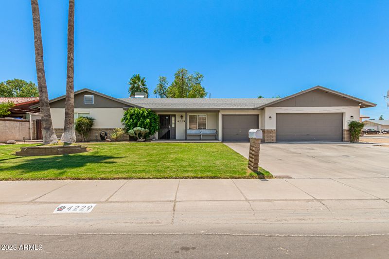 4229 W Garden Dr, Phoenix, AZ 85029