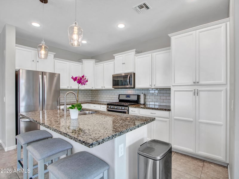 4229 W Valley View Dr, Laveen, AZ 85339