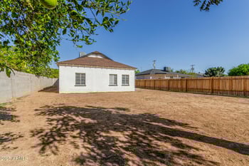 423 Crescent Ave, Mesa, AZ 85204