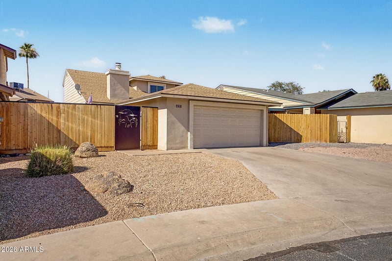 4230 Caballero Cir, Mesa, AZ 85205