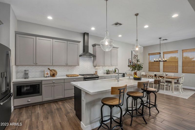 4230 E Carol Ann Ln, Phoenix, AZ 85032