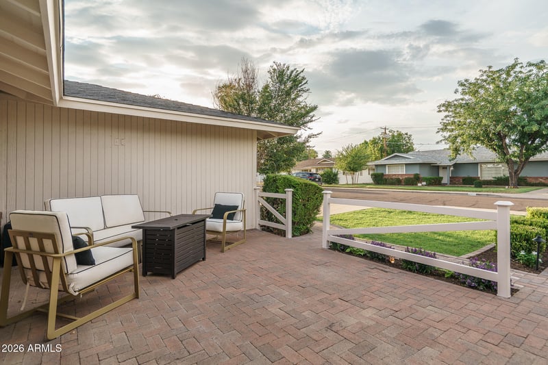 4231 E Weldon Ave, Phoenix, AZ 85018