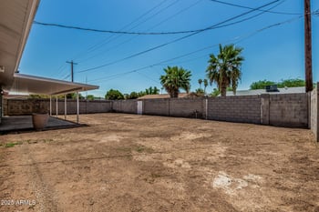 4231 El Camino Dr, Phoenix, AZ 85051