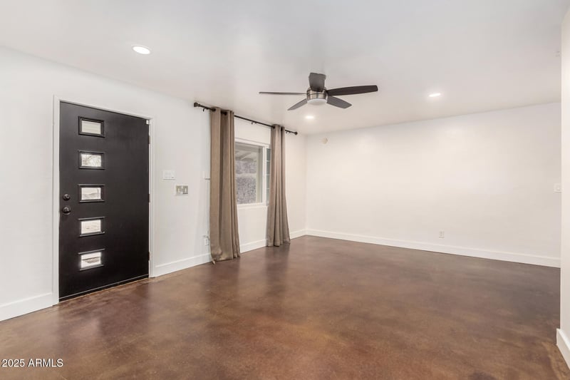 4232 15th Dr, Phoenix, AZ 85015
