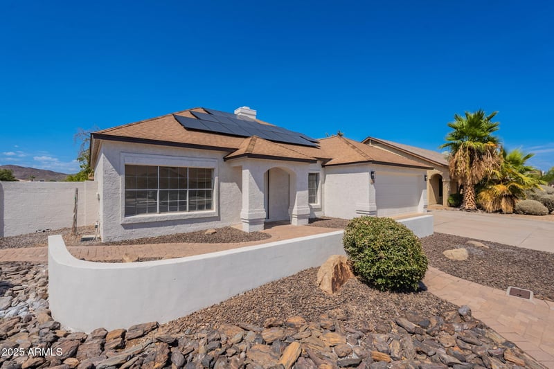 4232 Cielo Grande Ave, Glendale, AZ 85310
