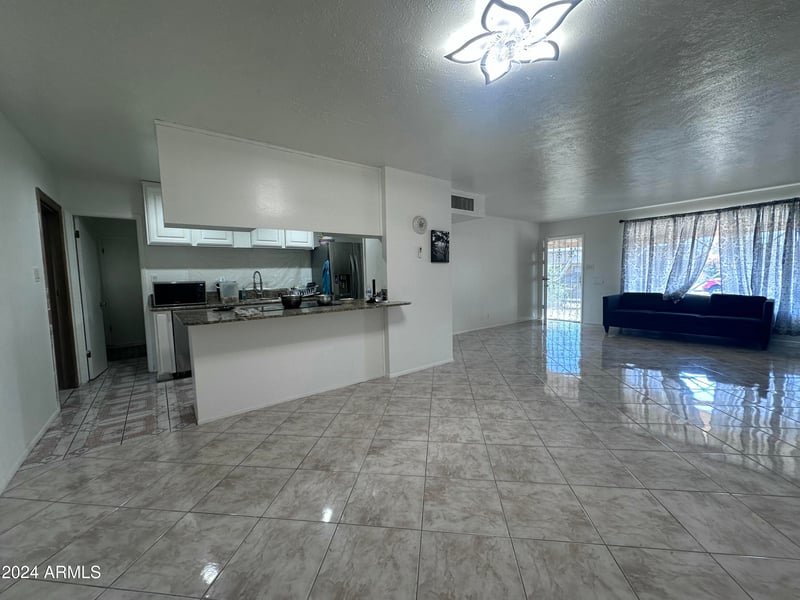 4232 Citrus Way, Phoenix, AZ 85019