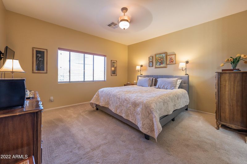 42321 N 45th Dr, Phoenix, AZ 85086