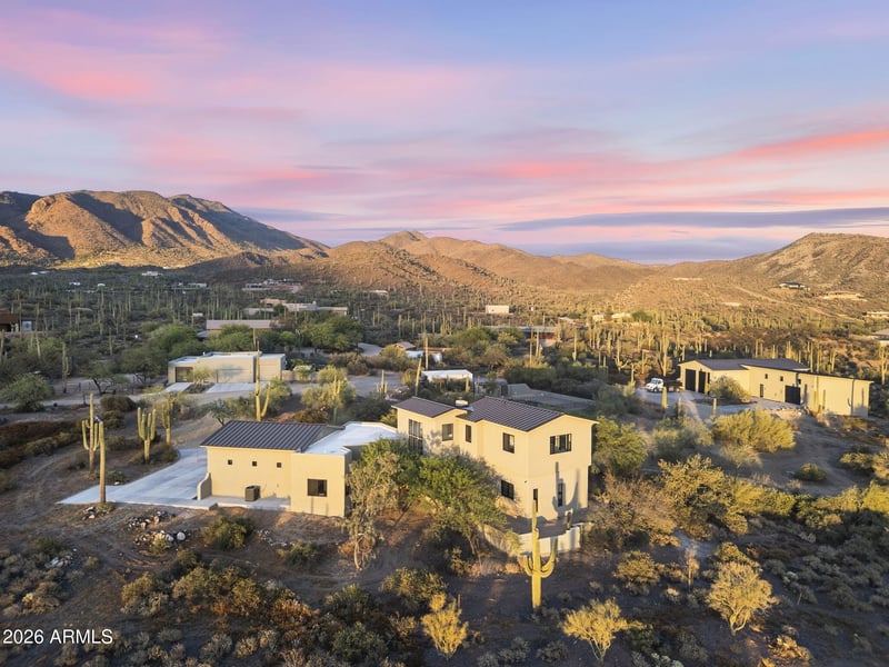 42327 Sierra Vista Rd, Cave Creek, AZ 85331