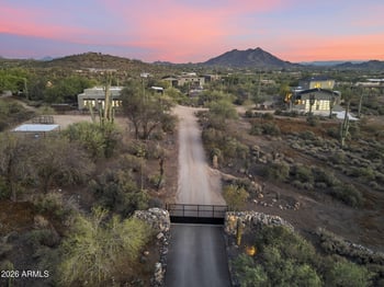 42327 Sierra Vista Rd, Cave Creek, AZ 85331