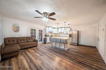 4233 68th Ave, Phoenix, AZ 85033