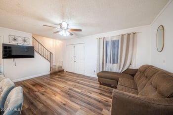 4233 68th Ave, Phoenix, AZ 85033