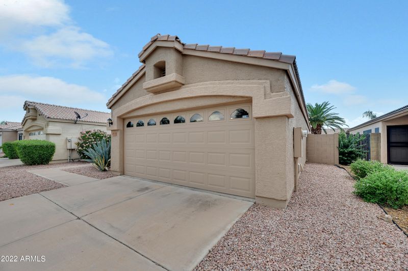 4233 E Hartford Ave, Phoenix, AZ 85032