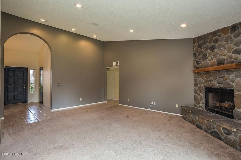 4233 E Liberty Ln, Phoenix, AZ 85048