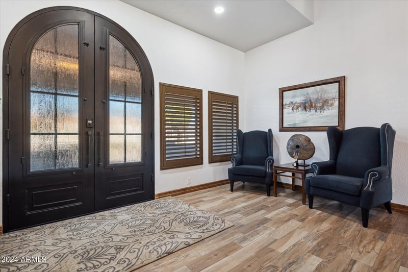 4233 Sandra Ter, Phoenix, AZ 85053