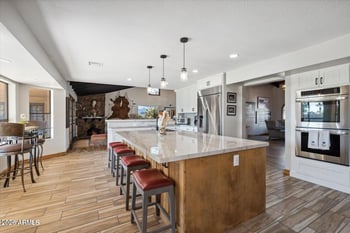 4233 Sandra Ter, Phoenix, AZ 85053