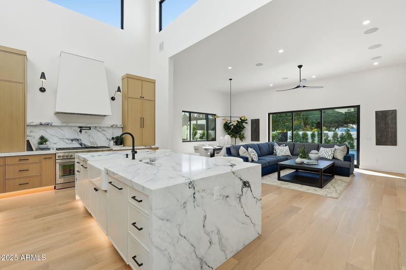 4234 42nd Pl, Phoenix, AZ 85018