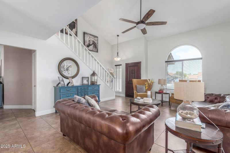4234 E Frye Rd, Phoenix, AZ 85048
