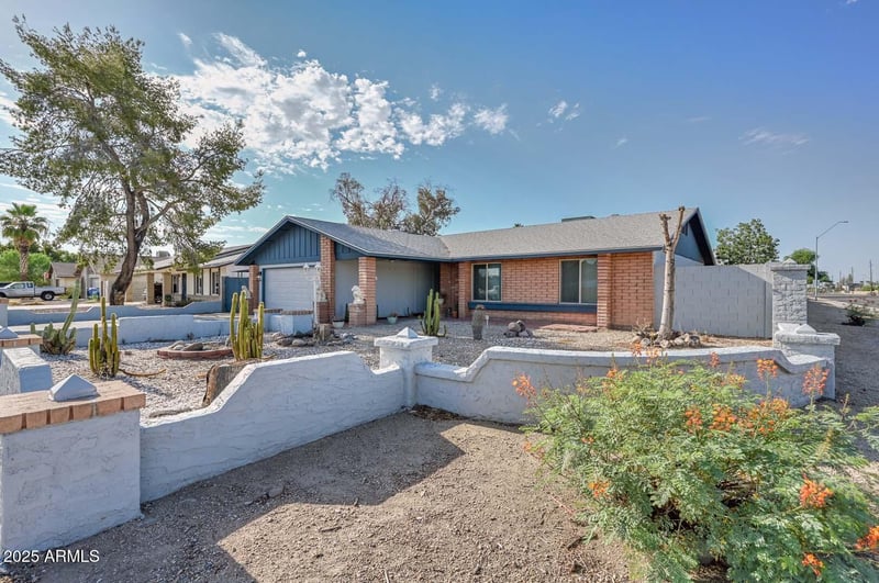 4235 Aster Dr, Phoenix, AZ 85029