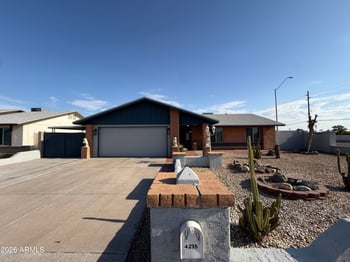 4235 Aster Dr, Phoenix, AZ 85029