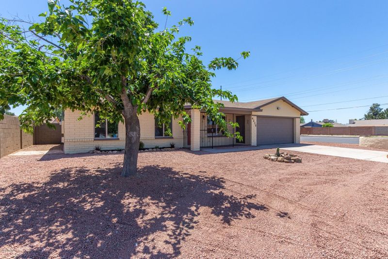 4235 W Mescal St, Phoenix, AZ 85029