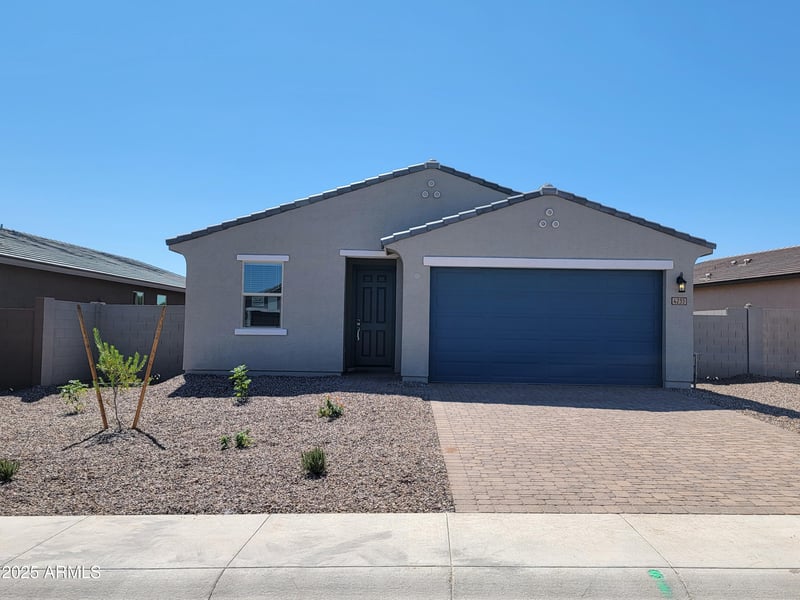 4235 Yolanda Ln, San Tan Valley, AZ 85144