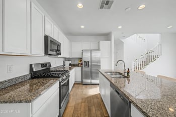 4236 58th Ln, Phoenix, AZ 85043