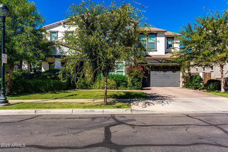 4236 Comstock Dr, Gilbert, AZ 85296