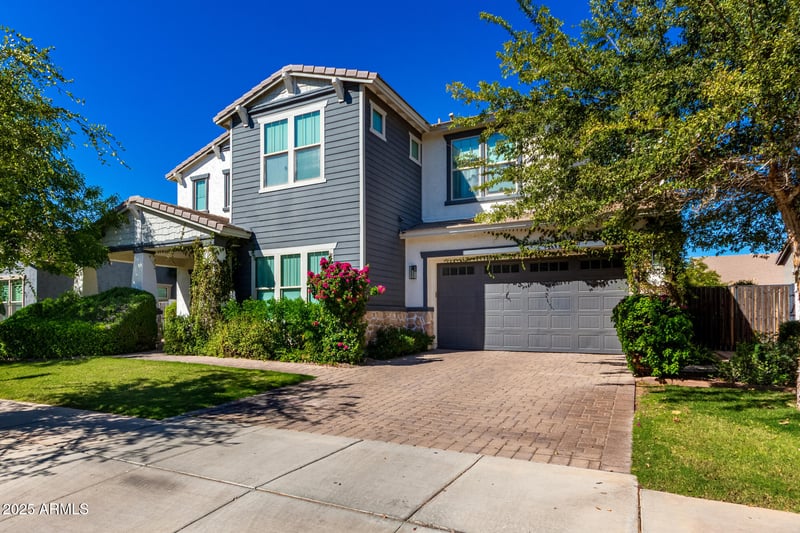 4236 Comstock Dr, Gilbert, AZ 85296