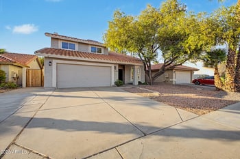 4236 Amberwood Dr, Phoenix, AZ 85048