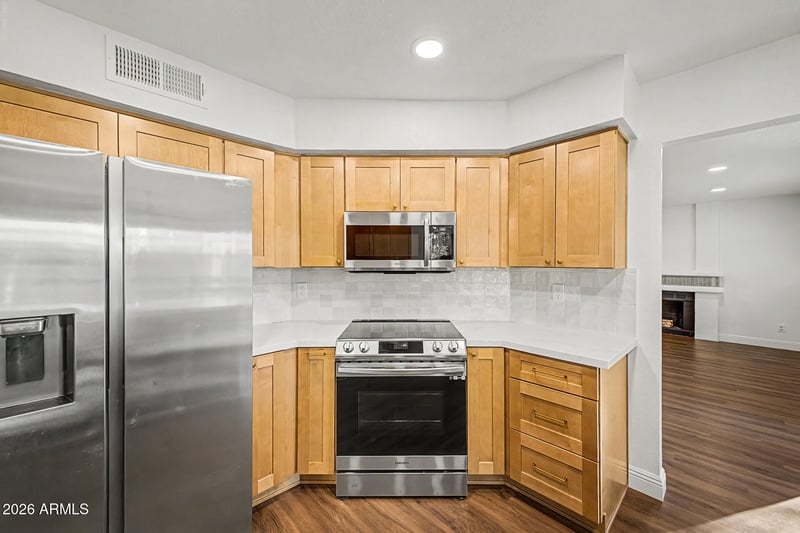 4236 E Amberwood Dr, Phoenix, AZ 85048